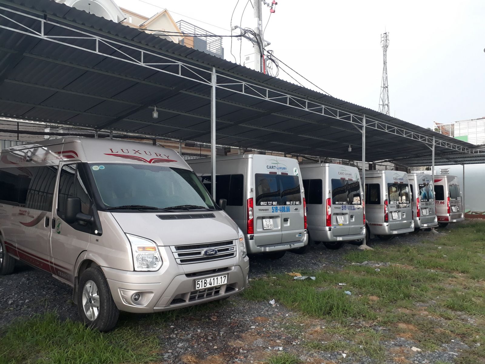 thue xe 16 cho ford transit di chau doc