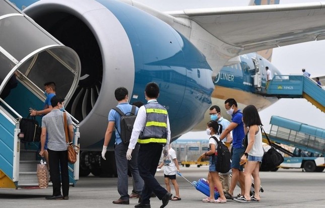 Vé máy bay Tết căng thẳng trên nhiều chặng. Ảnh: Vietnam Airlines